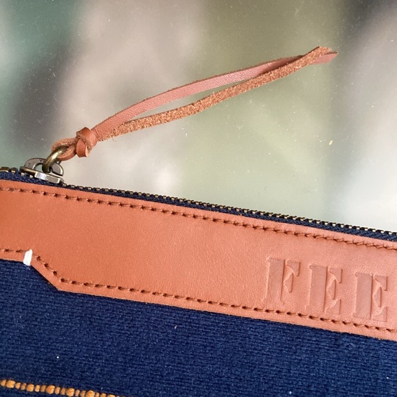 Feed Project- Artisan Navy Zip Pouch - Picture 3 of 8